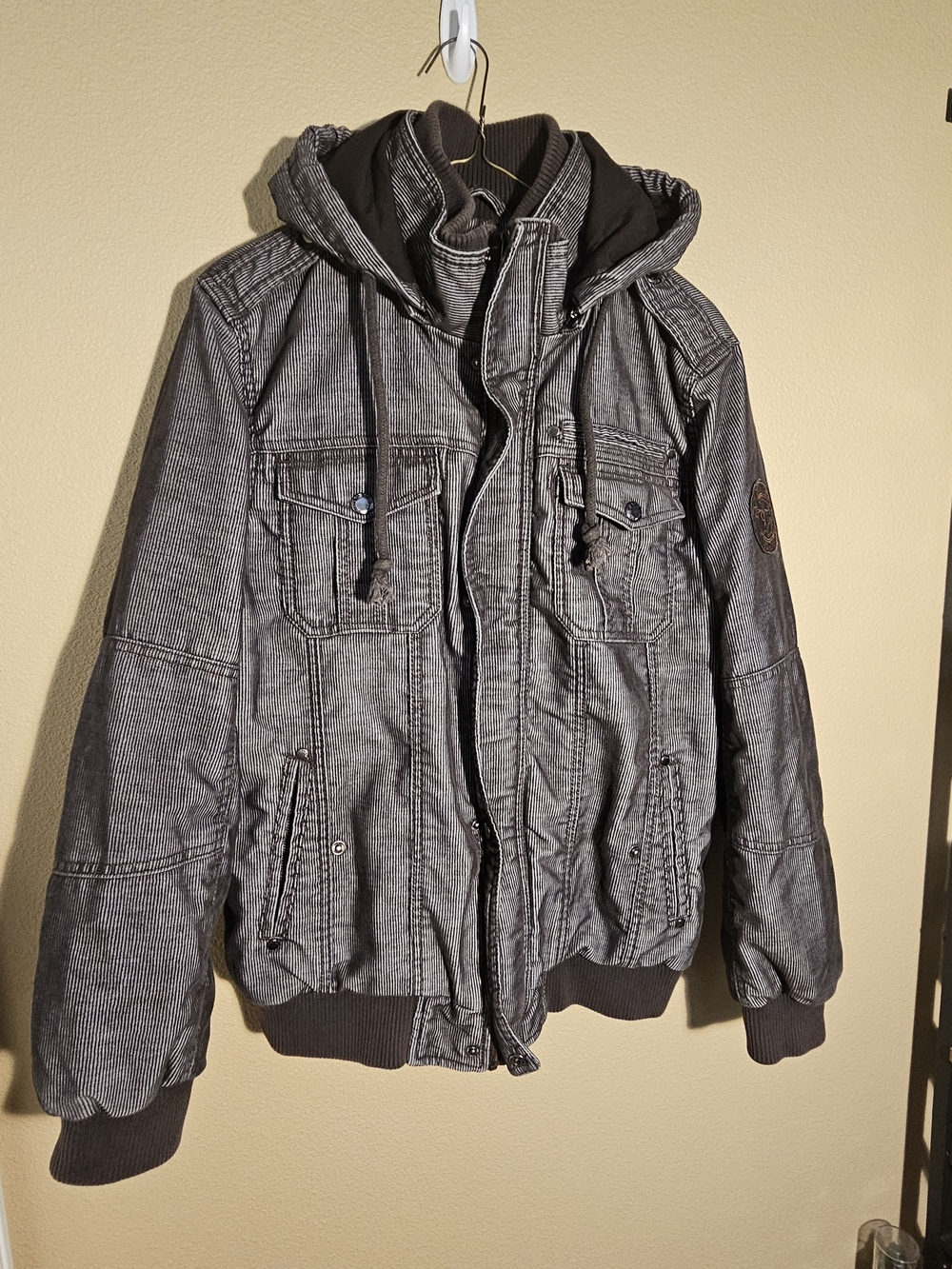 YISHION Mens Hooded Utility Jacket, Dark Brown Pinstripe, Size L, Y2K Moto Bombe